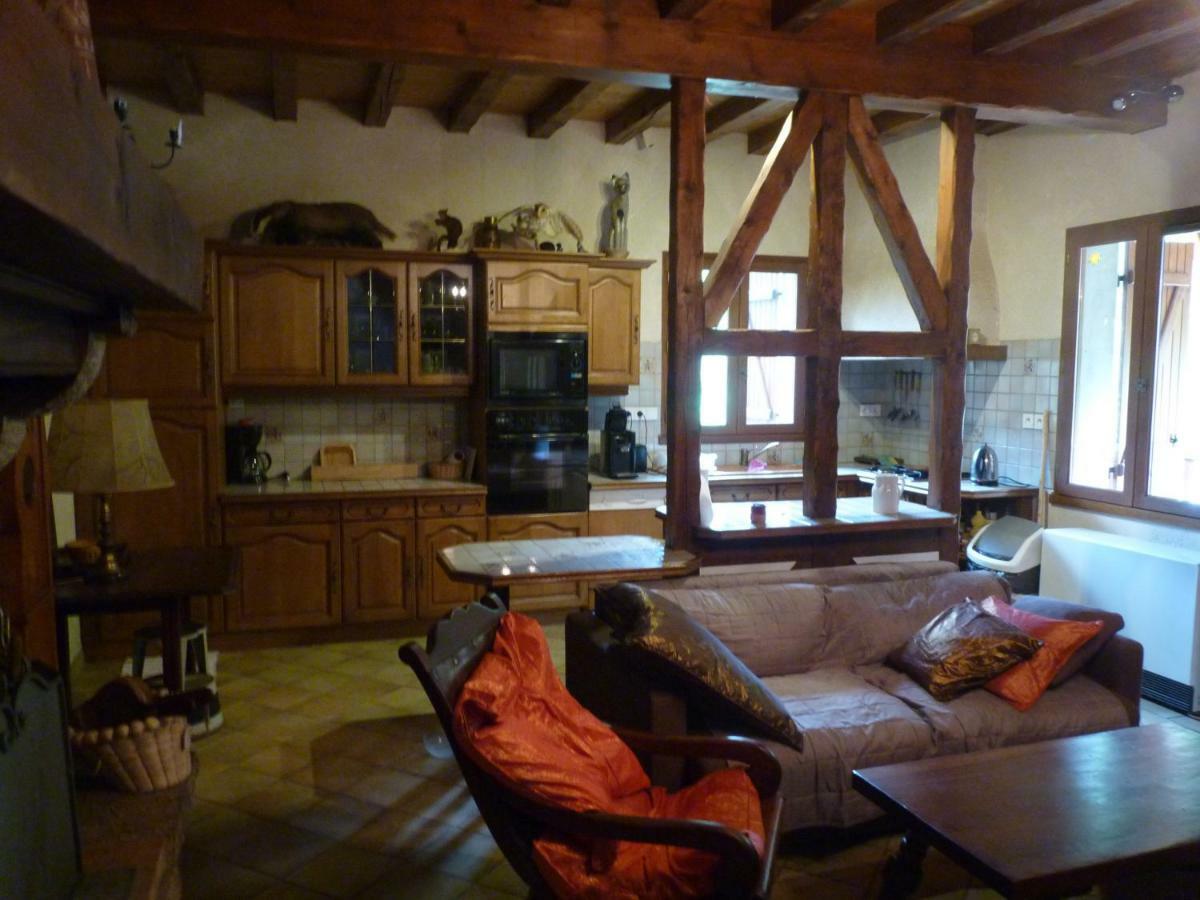 Gite Familial Fouga Bareilles Buitenkant foto