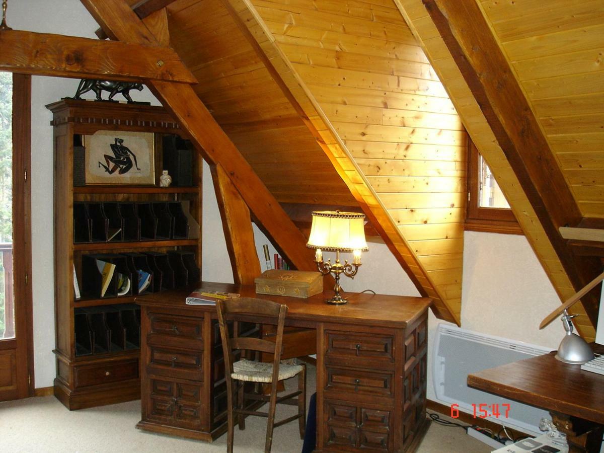 Gite Familial Fouga Bareilles Buitenkant foto